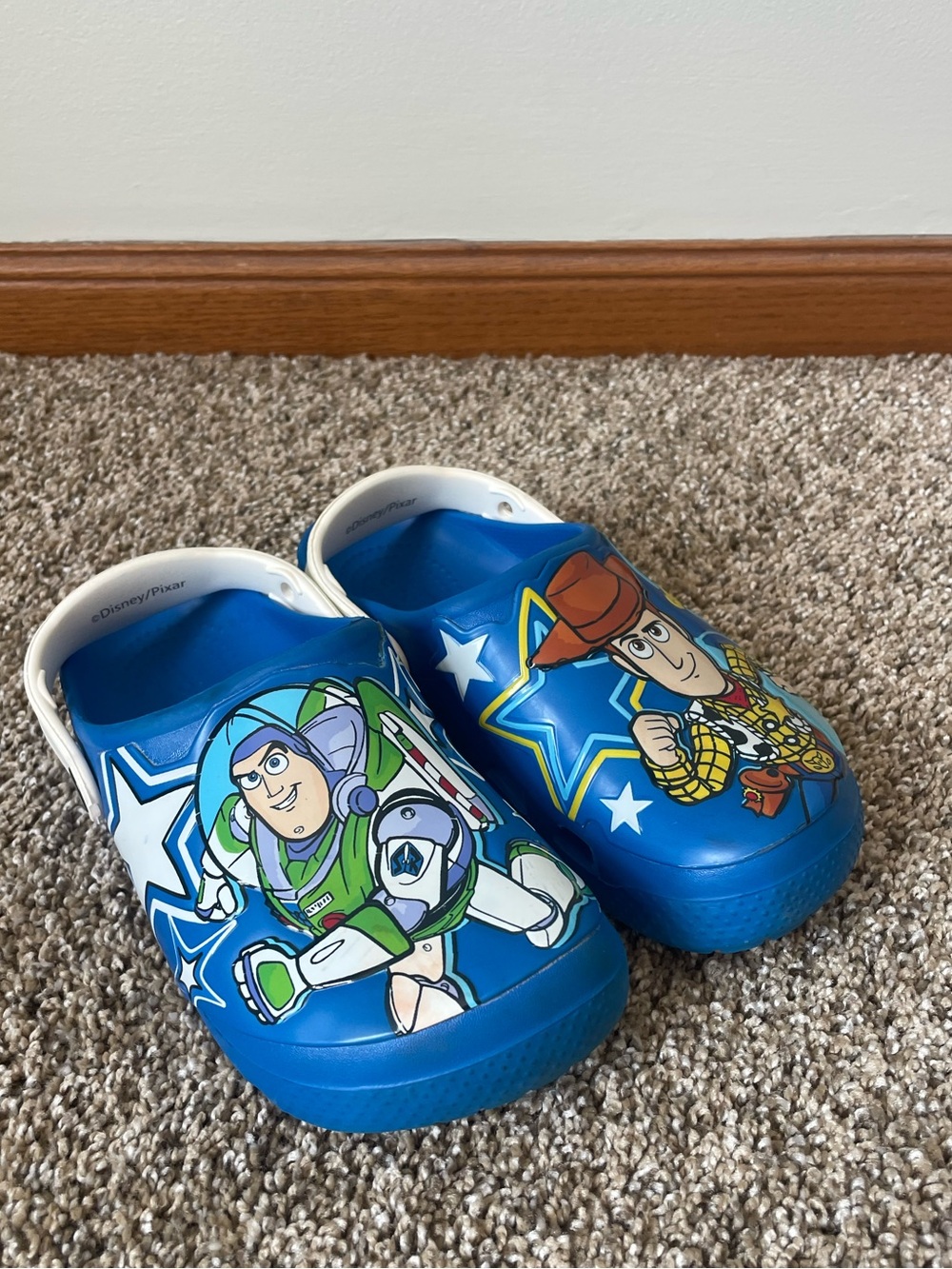 Disney Toy Story 4 crocs size J2 like new